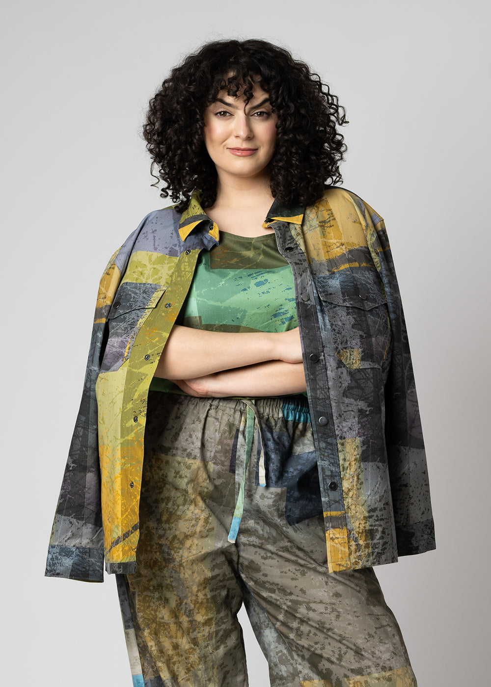 The Boyfriend Jacket | Texture in Green